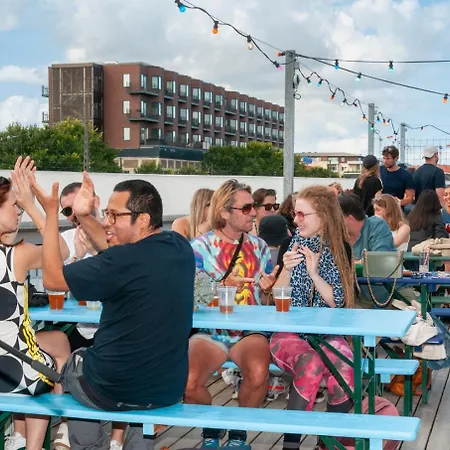 Urban Camper & Bar Vandrerhjem København