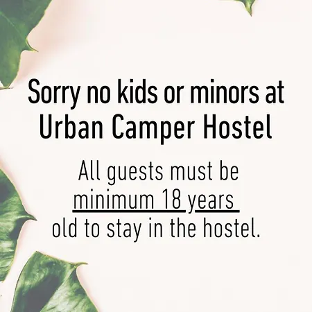 Hostel Urban Camper & Bar *