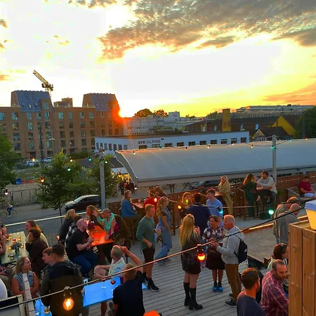 Urban Camper & Bar