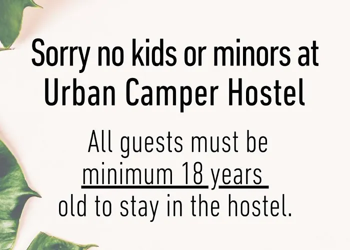 Хостел Urban Camper & Bar *