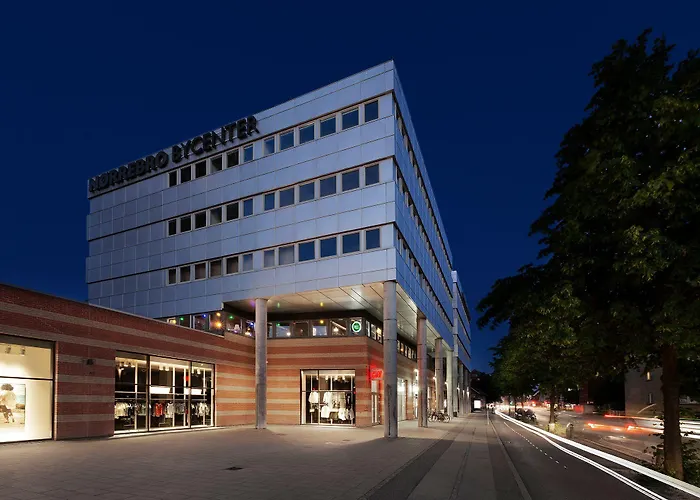 אכסניה Urban Camper & Bar *