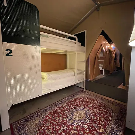 Urban Camper & Bar Hostel Kodaň